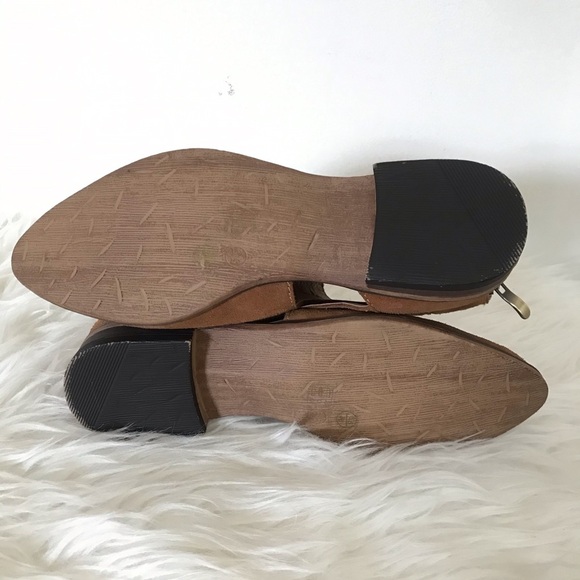 Chinese Laundry Dandie Buckled Ankle Bootie - Picture 4 of 11